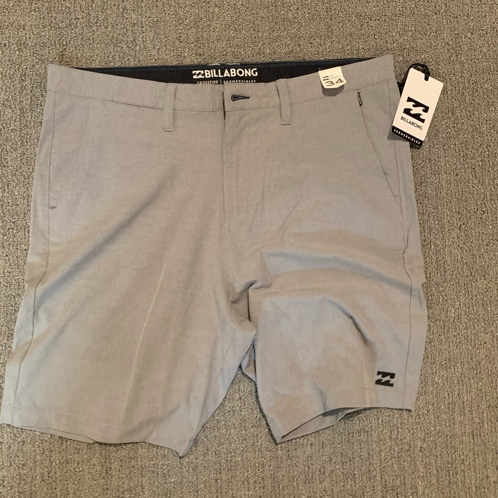 Men’s billabong shorts